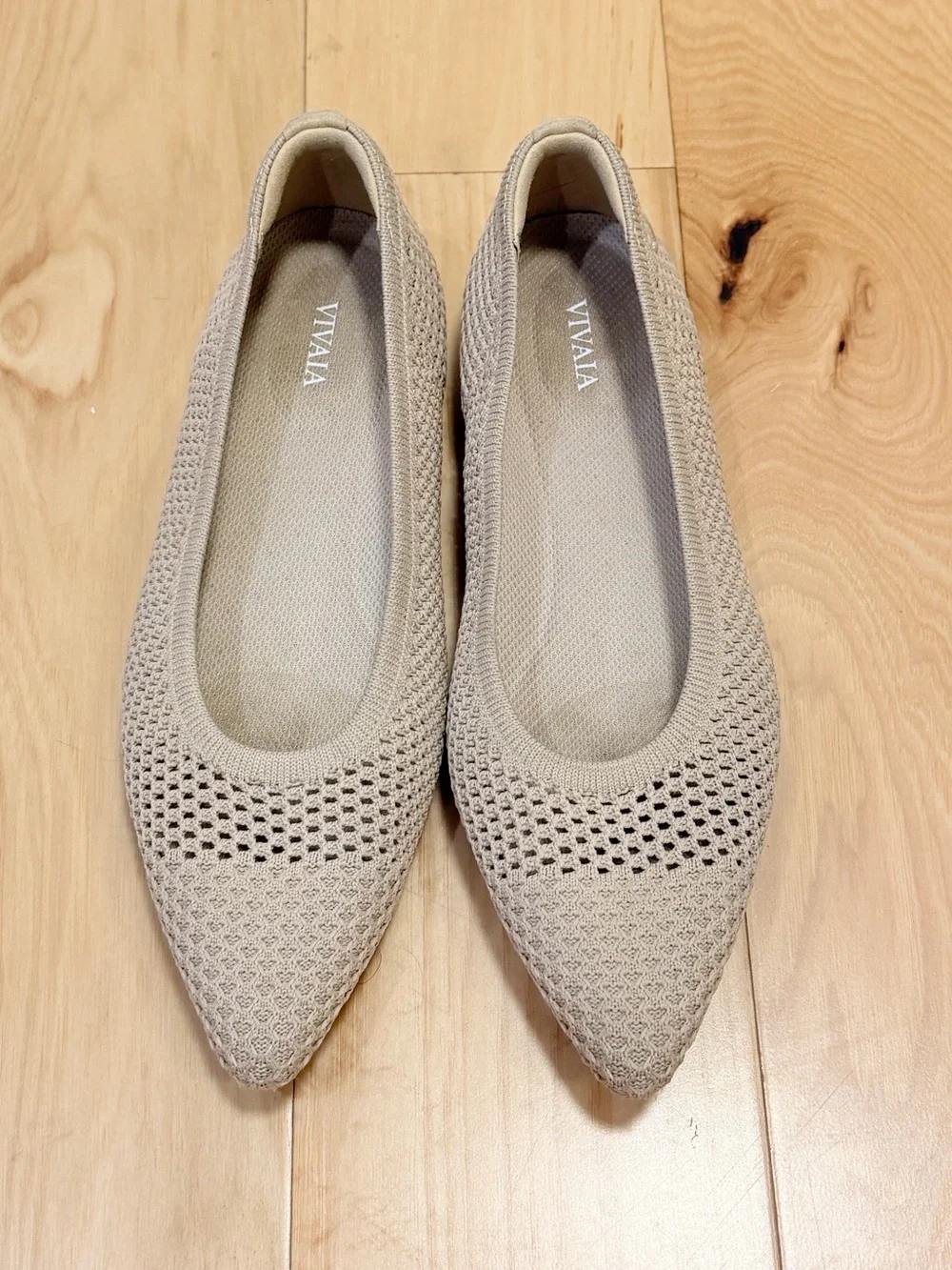 Women's Pointed Knit Ballet Flats in Beige